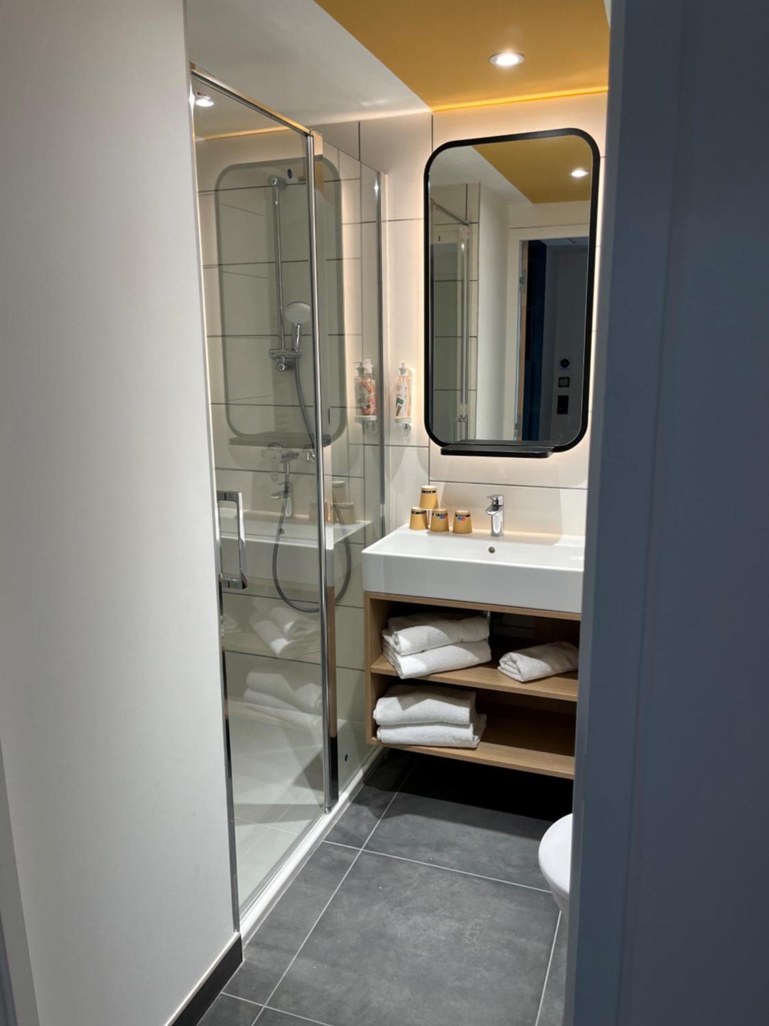Aparthotel Adagio Access Porte De Camargue Saint-Martin-de-Crau Luaran gambar