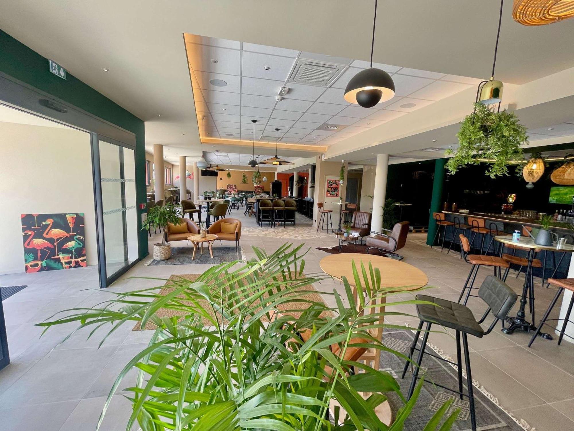 Aparthotel Adagio Access Porte De Camargue Saint-Martin-de-Crau Luaran gambar